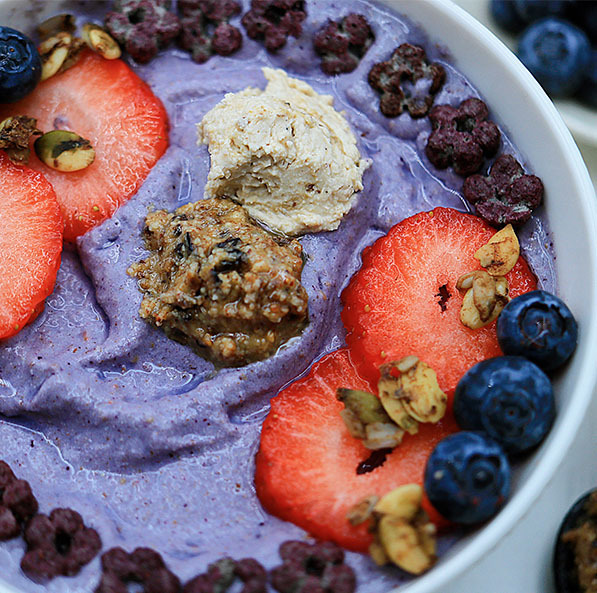 Purple Smoothie Bowl with Fig & Nut Manna Butter