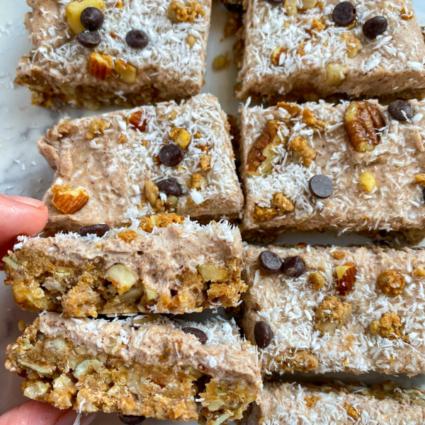 Cinnamon Date Balanced Bars